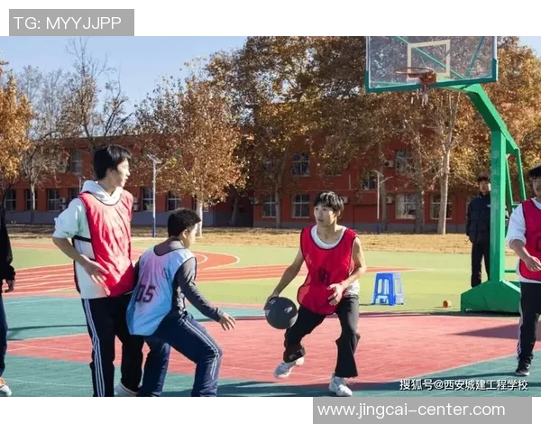 西安篮球队的节奏揭秘：激情与技巧交织的赛场故事